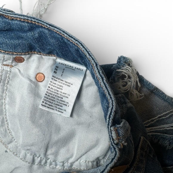 American Eagle Tom Girl Shorts - Picture 3 of 3